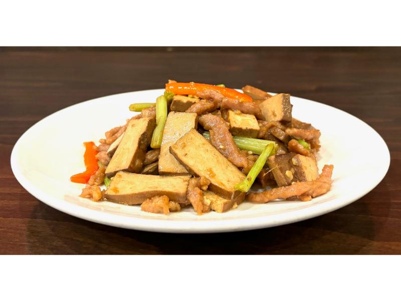 dried tofu w. pork 香干肉丝